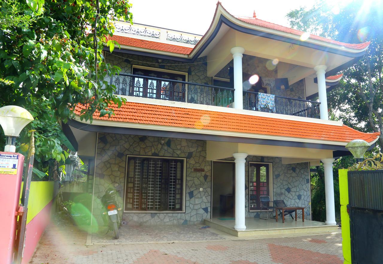 Daffodils Homestay Alappuzha Exteriör bild